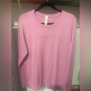 Lululemon swiftly long sleeve relaxed size 12 women’s!